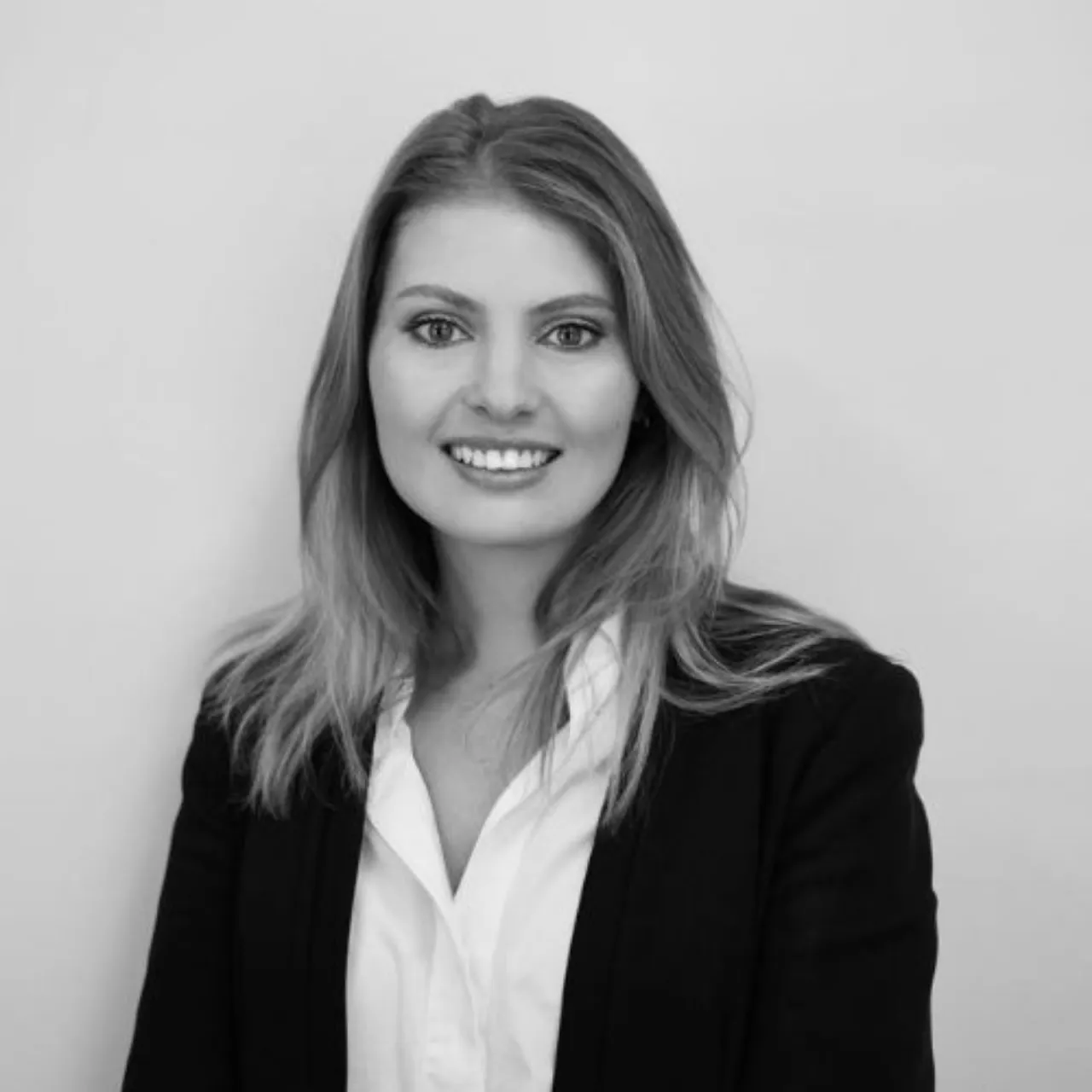 Nicole Harris - Conveyancing Paralegal